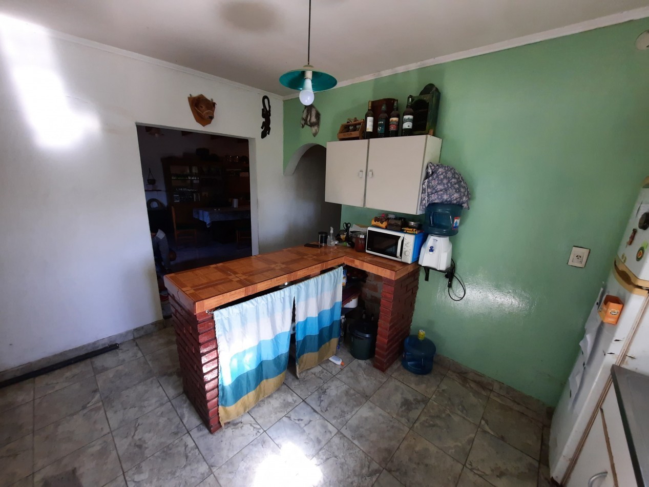 Casa de 2 dorm en Villa Gral. Savio (Sanchez)