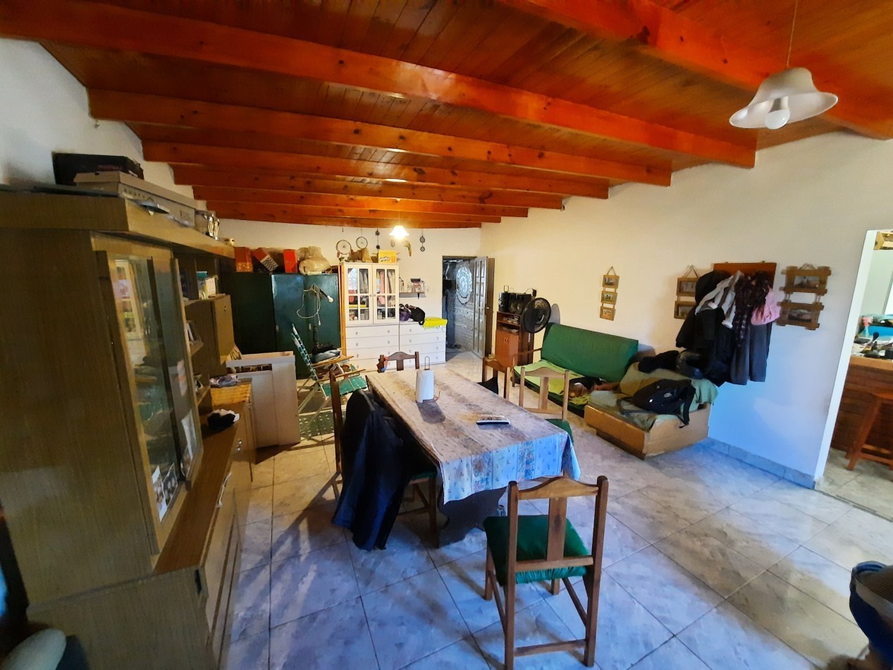 Casa de 2 dorm en Villa Gral. Savio (Sanchez)