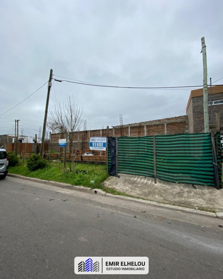 Lote comercial en esquina cercania a Mc Donalds