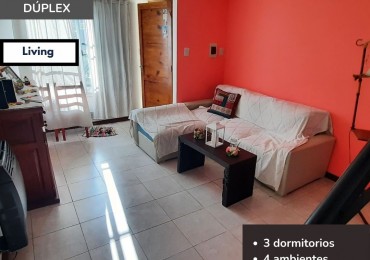 Duplex de 3 dormitorios con cochera en Barrio Saavedra