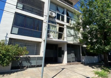 Monoambiente con espacio vehicular en Barrio Don Bosco