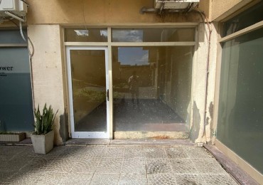 Local / Oficina en Sarmiento 68