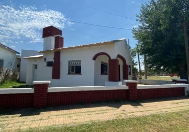 Casa de 3 dormitorios y dep. en La Emilia (San Nicolas)